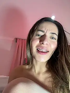 แชท XXX สดของ kloe__t18