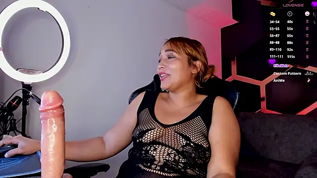 Pokazy przed kamerką – Miia_Grey_