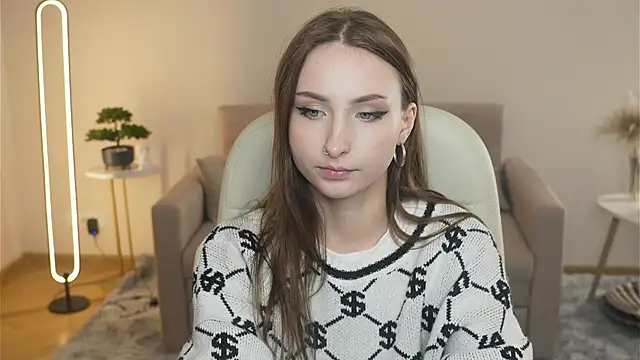 ArianeSole's Live XXX Chat