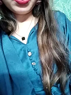 Noor_Darliing Chat XXX in diretta