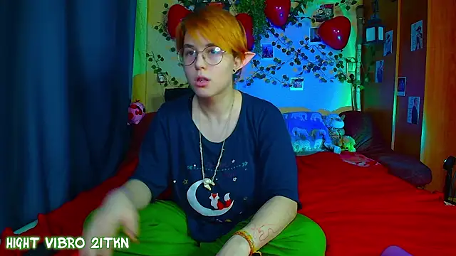 TrickyKitsune's Live XXX Chat