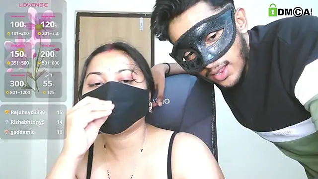 SassyWildCouple's Live XXX Chat