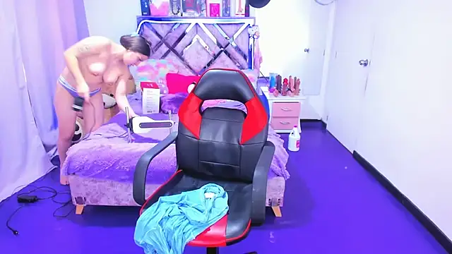 Luna_Analya's Live XXX Chat