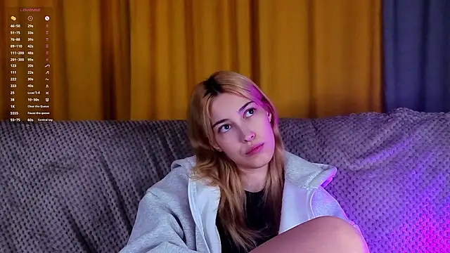 AngelicRice 即時 XXX 聊天