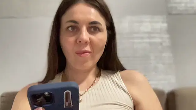 Darsy_Rox's Live XXX Chat