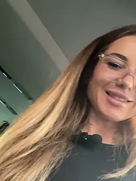 Etwas_neugierig Show Webcam