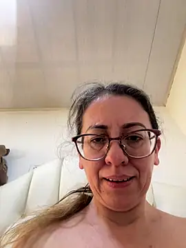 Show de miss_hanna07 na webcam