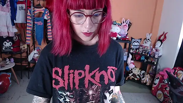 MissMiia2 Live XXX Chat