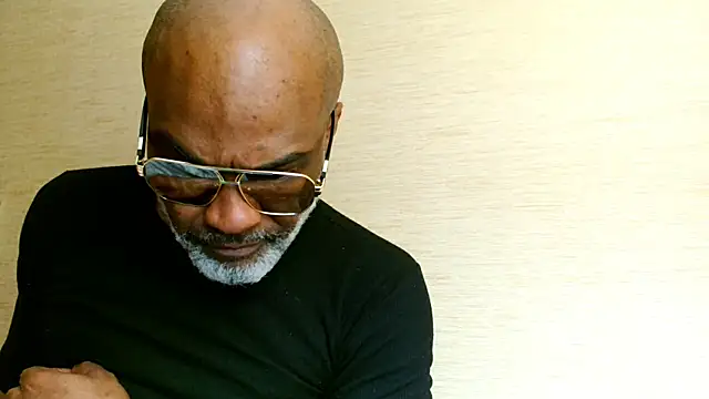 Chatroom XXX en direct de sinnernoir