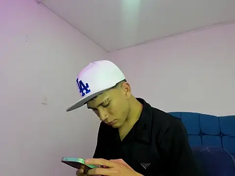 Ailanys_Miller's Live XXX Chat