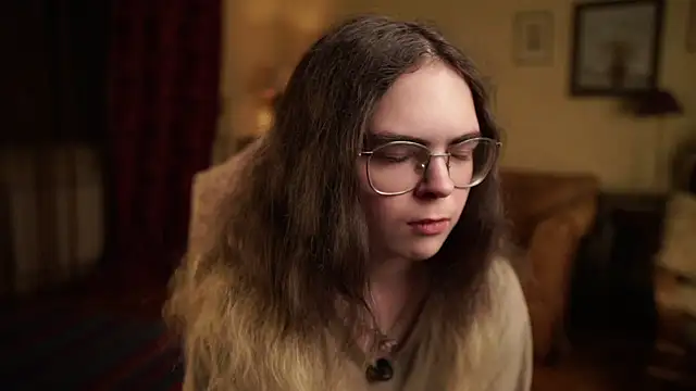 MyrlZangger Chat XXX live