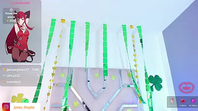 Thayler_jones' Live XXX Chat