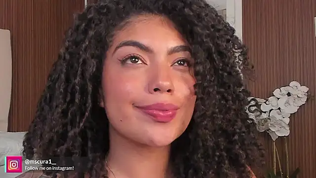 miss_curazao's Live XXX Chat