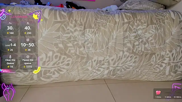 angel_mozz élő XXX-chatje