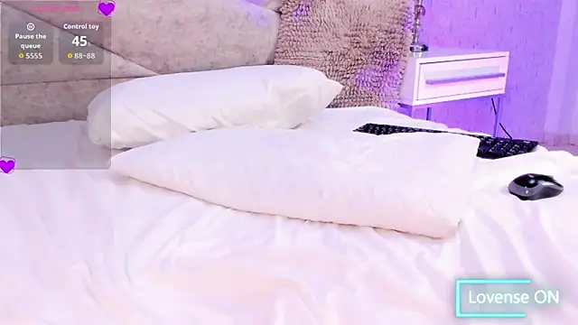 Sara_Rossi__'s Live XXX Chat