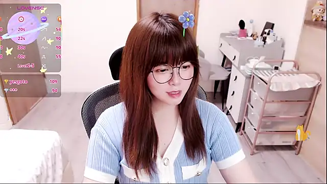 a0513 লাইভ XXX চ্যাট