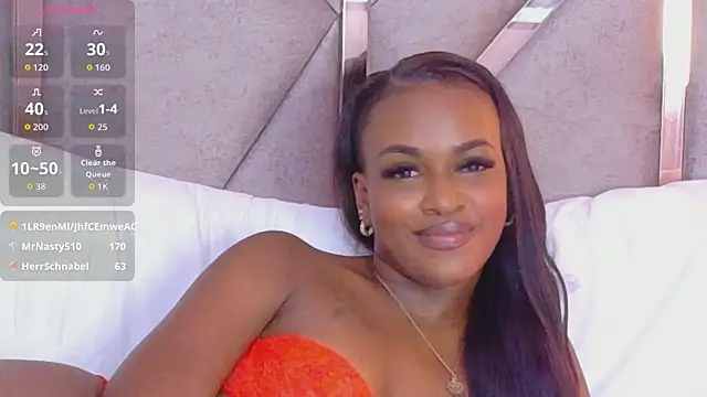 Sally-Noa's Live XXX Chat