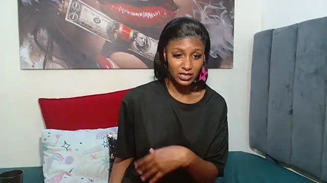 Moreish-06 Chat XXX live