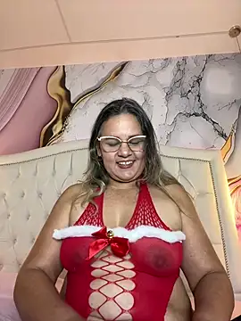 Chat XXX ao vivo de Lucy_Milf_474