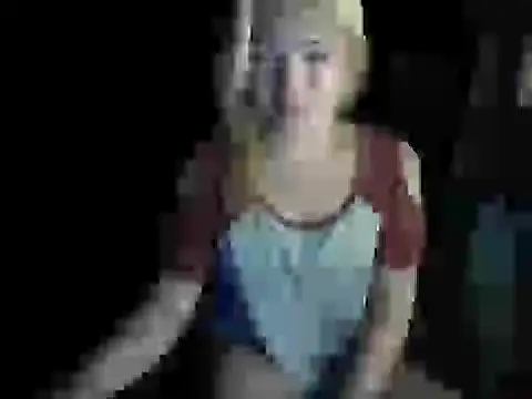 Онлайн чат XXX ur_babyjamella