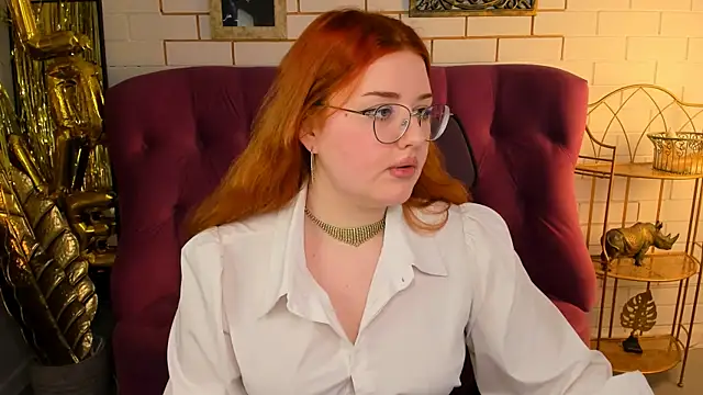 แชท XXX สดของ StaceyJensen