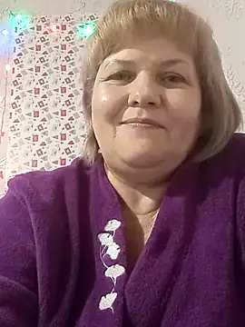 MarisTiのライブXXXチャット