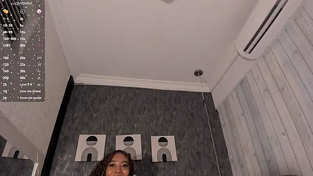 sahiira: απευθείας συνομιλία ΧΧΧ