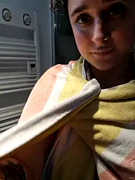 midnaxsg's Live XXX Chat