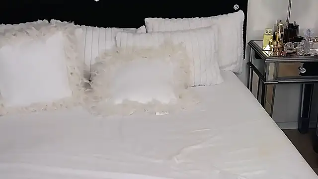 XXX chat uživo modela GiselleR