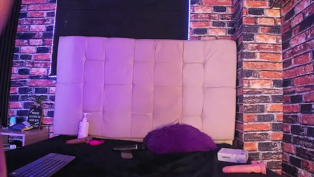 XXX chat uživo modela meelanyharux303av