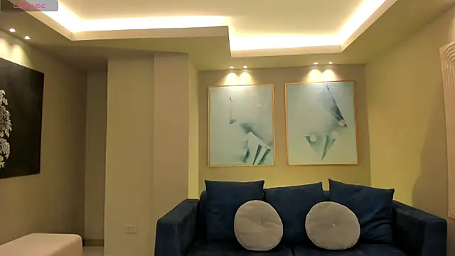 دردشة AmbarJames_ الجنسية المباشرة