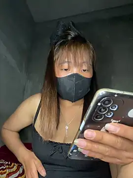 delwyn1 Chat XXX in diretta