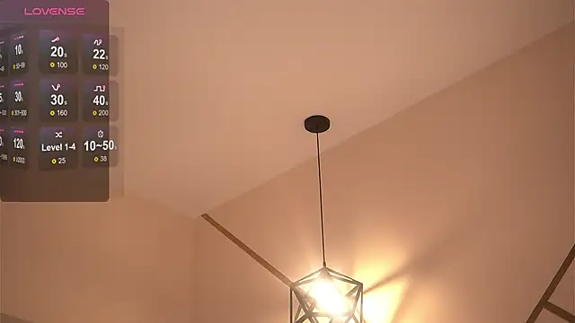 EmilyJuarez Chat XXX in diretta