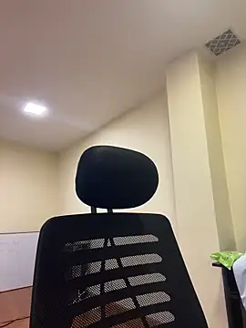 Emily_Rivers_ 现场XXX聊天