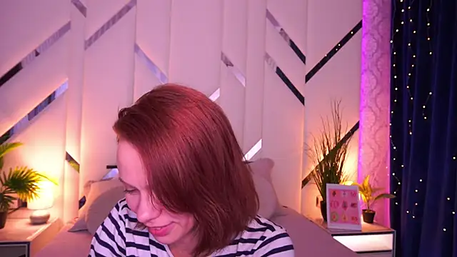 Chat +18 de ShyySiren ao vivo