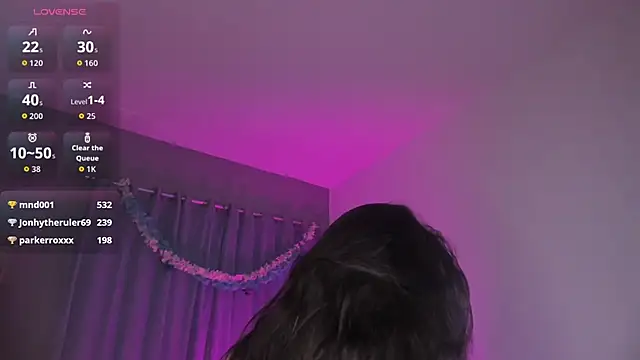 Raven_sweeteyes Chat XXX in diretta