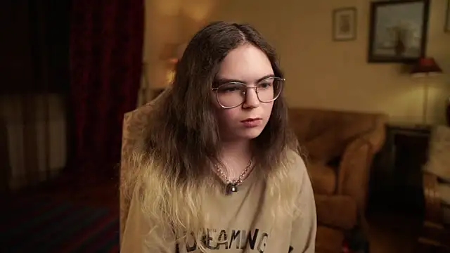 Czat XXX na żywo – MyrlZangger