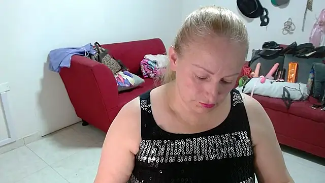 emperabigbootybigass live XXX chat