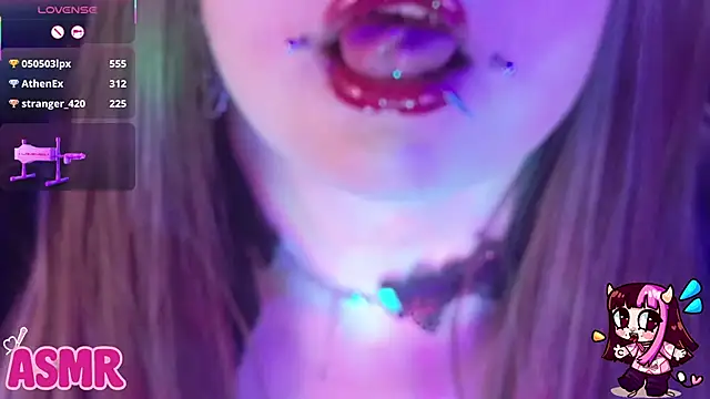 Czat XXX na żywo – LaytonBox