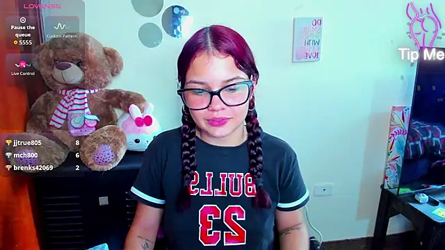 Ema__Luna Chat XXX in diretta