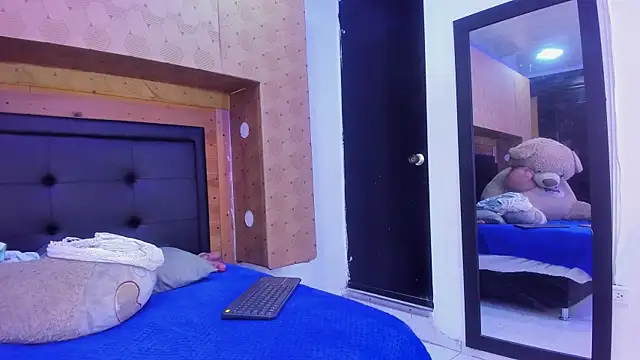 Chatroom XXX en direct de Samantha_Blaze1