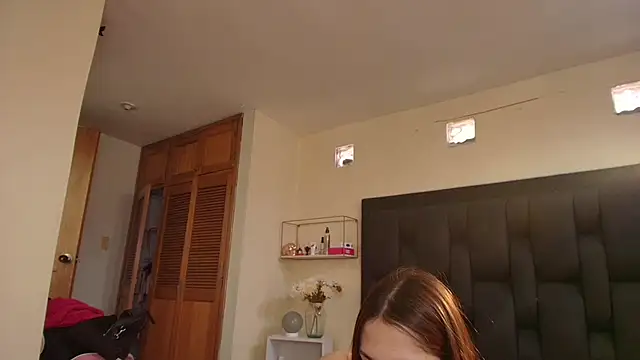 shanakendal2 élő XXX-chatje