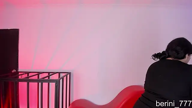 AmberiniHoffman Live XXX-chat