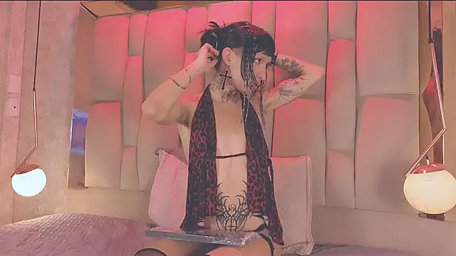 Pertunjukan Kamera Web MadisonWood01