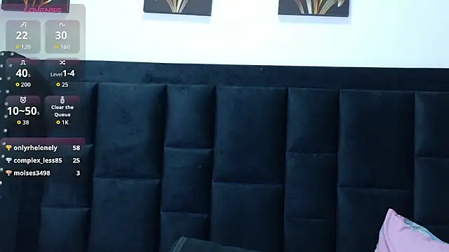 Czat XXX na żywo – mamaneedsfun