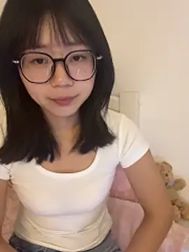 Czat XXX na żywo – Nana-3