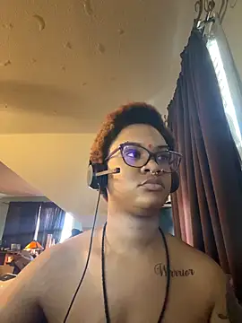 Živý XXX chat nickytheehawtie