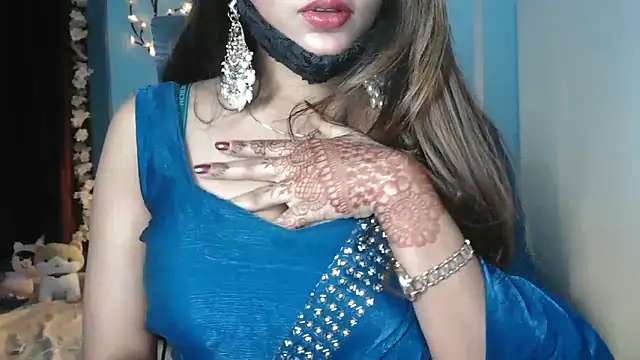 Reena_Singh53 élő XXX-chatje