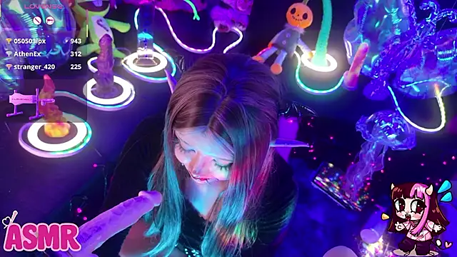 LaytonBox's Live XXX Chat