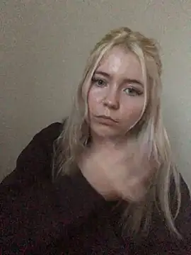 Blondie_Sofia_Essexbabe Obrolan Langsung XXX